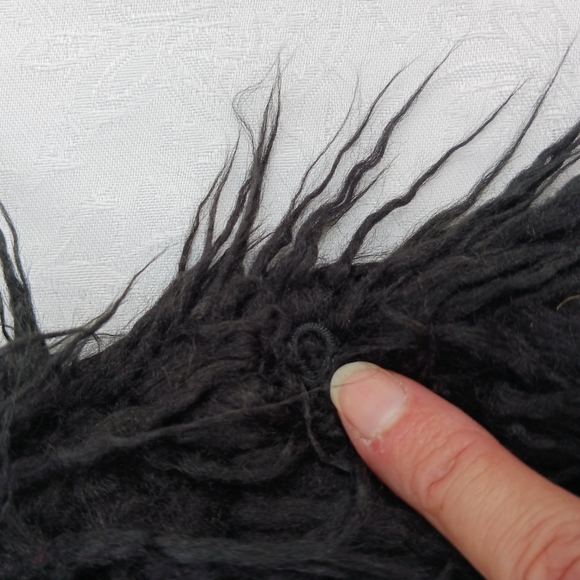 Vintage Y2K Inc Black Shag Faux Fur Vest Small - Picture 7 of 8